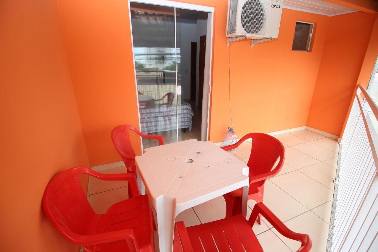 Pousada Praia Da Fortaleza 450 Metros Do Parque Beto Carrero Com Cafe Da Manha Penha  Bagian luar foto
